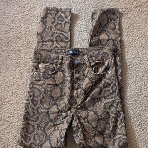 Zara Animal Printed Skinny Jeans Size 6